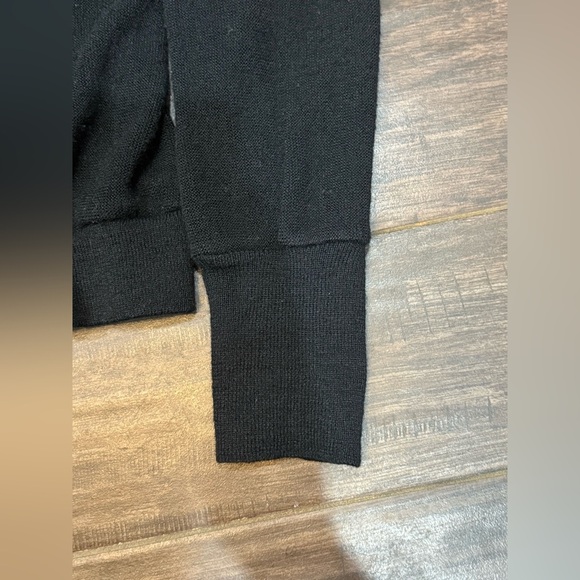 London Fog Black Sweater - Picture 5 of 6